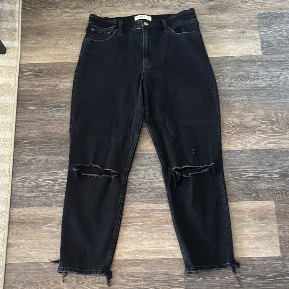 Abercrombie Mom Jeans